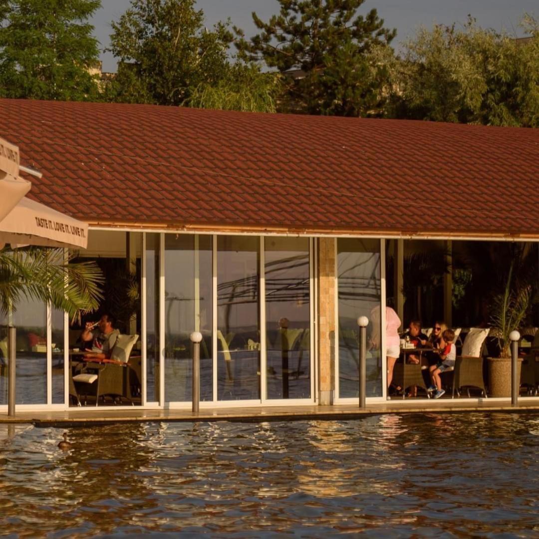 Hotel La Scoica Land Năvodari Zewnętrze zdjęcie